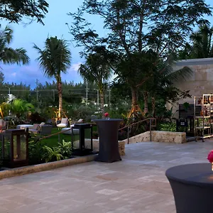 Kimpton Seafire + By Ihg Cayman Islands